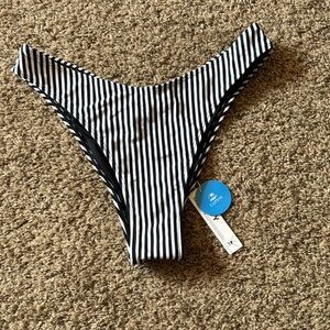 Cupshe Monochrome Striped Bikini Bottom